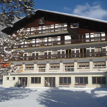 Cent Cristaux Bed & Breakfast Abondance Dış mekan fotoğraf